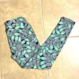 OS LuLaRoe Leggings. Retro flip phones.